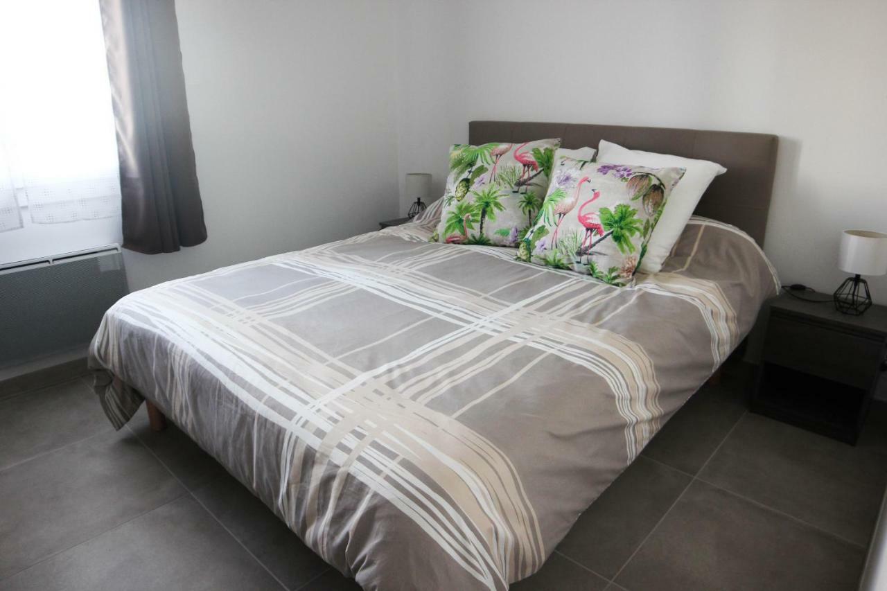 Appartement Provence Heureuse Сен-Сір-сюр-Мер Екстер'єр фото